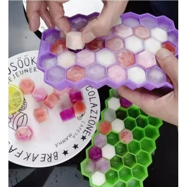 Ice Cube Maker Tray (Pack Of 2) - Image 3