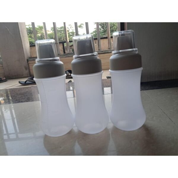 3 Pcs Squeeze Ketchup Bottle,portable Sauce Bottle With Lid Five Holes - Image 3