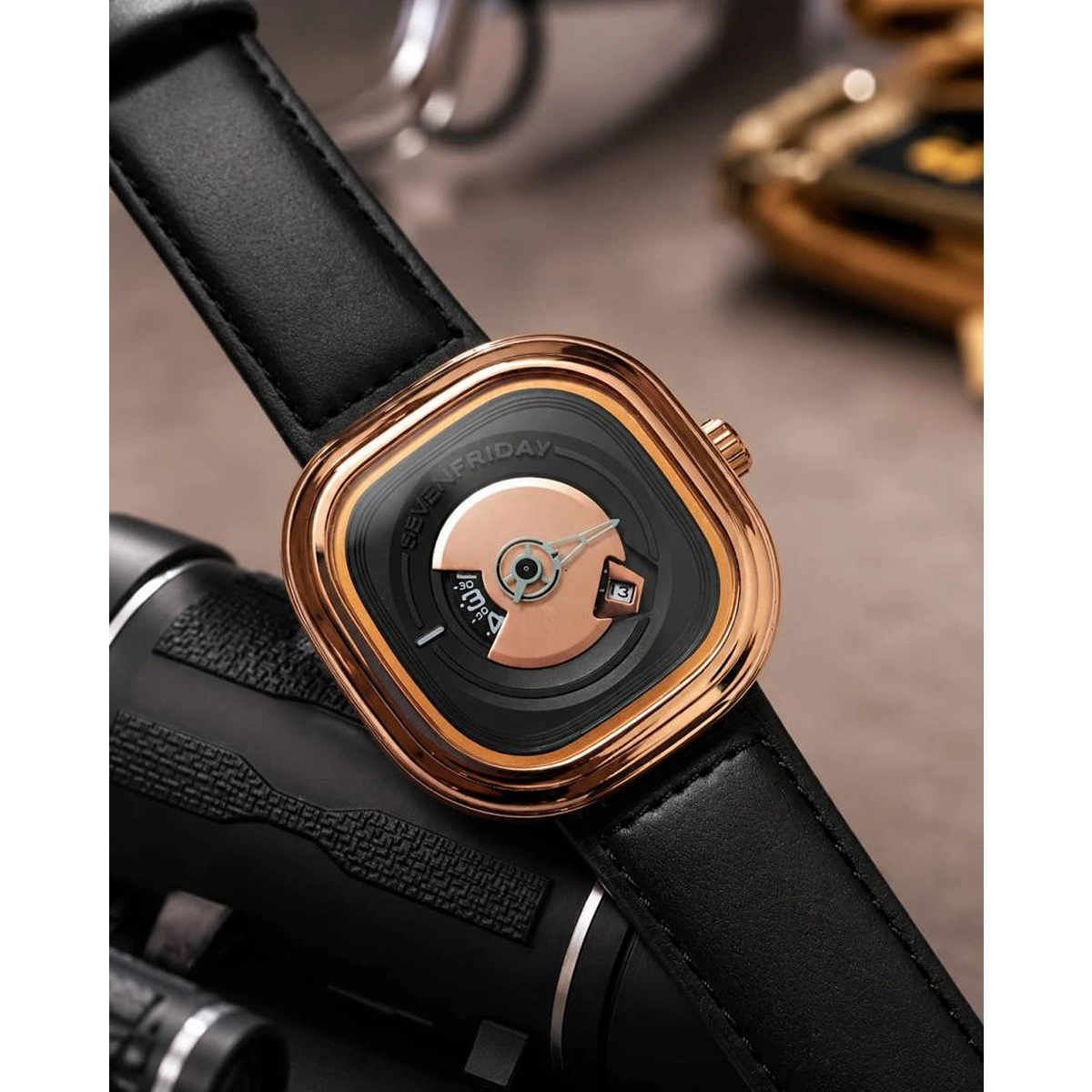 Seven Friday PE201 Watch