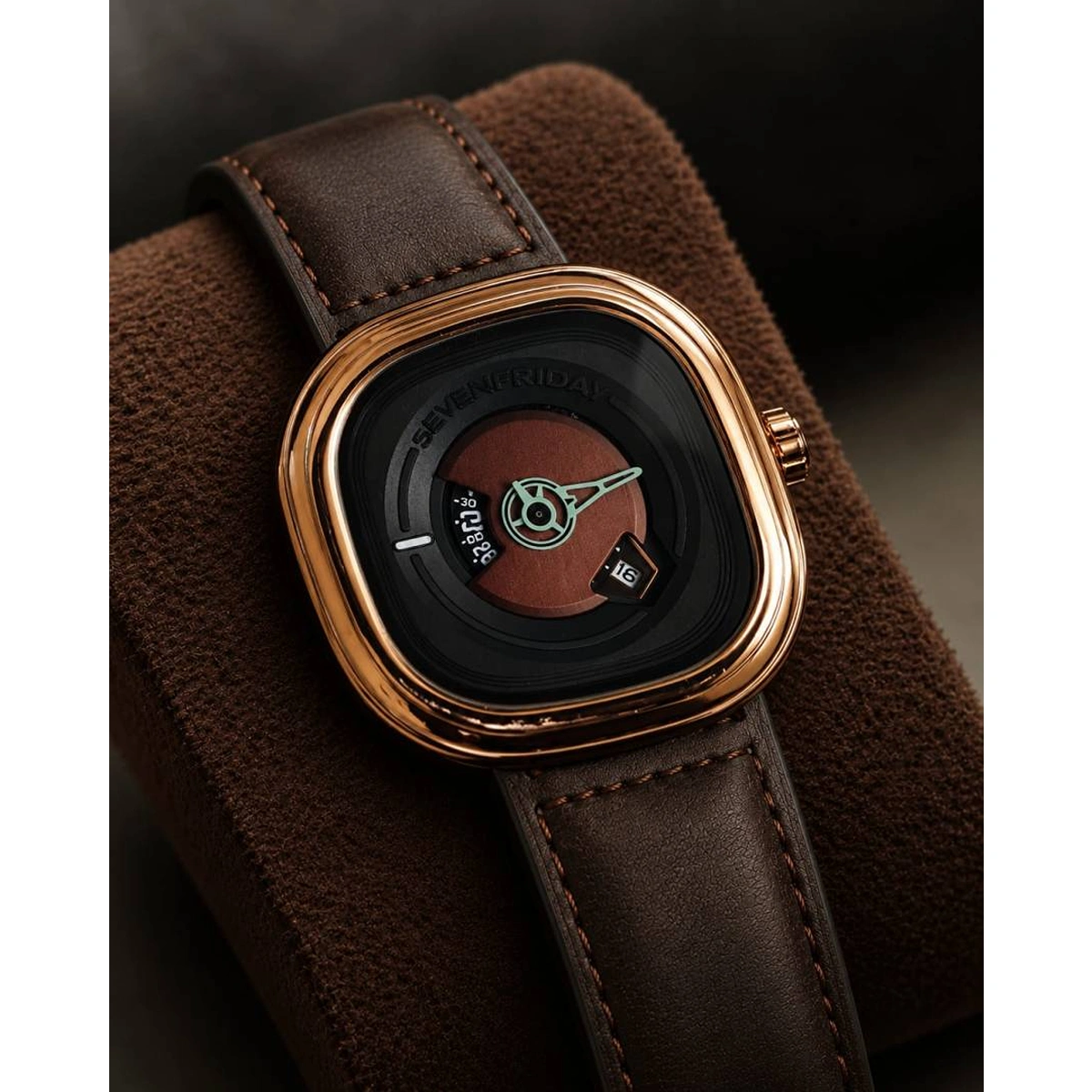 Seven Friday PE201 Watch