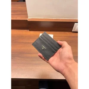 Prada Wallet For Men (SUP415)