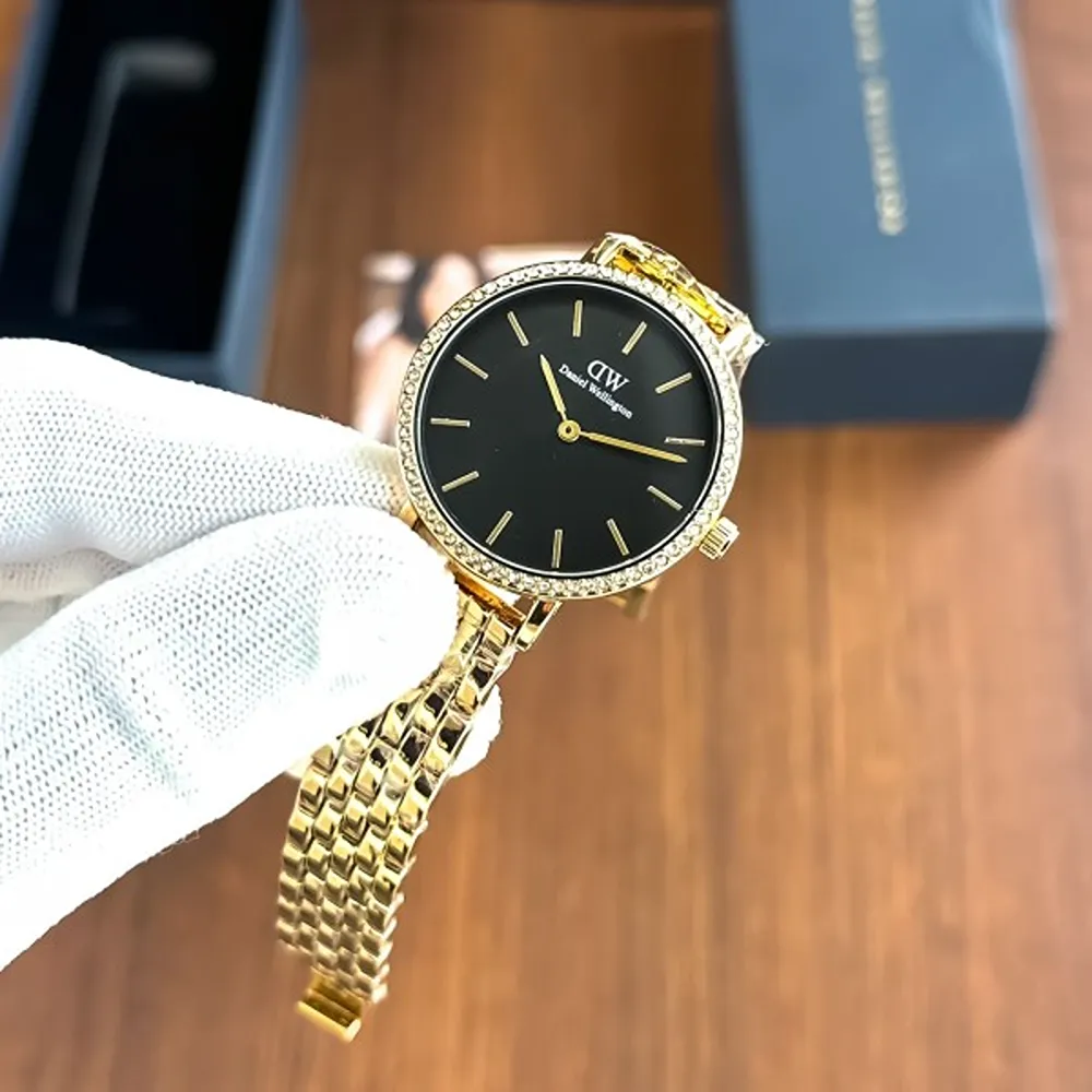 Stylish Daniel Wellington Watch For Women (SG2290) - Image 2