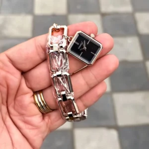Stylish Chanel Watch For Women (SG2137)