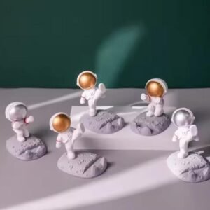 Nordic Style Astronauts Mobile Phone Stand Holder