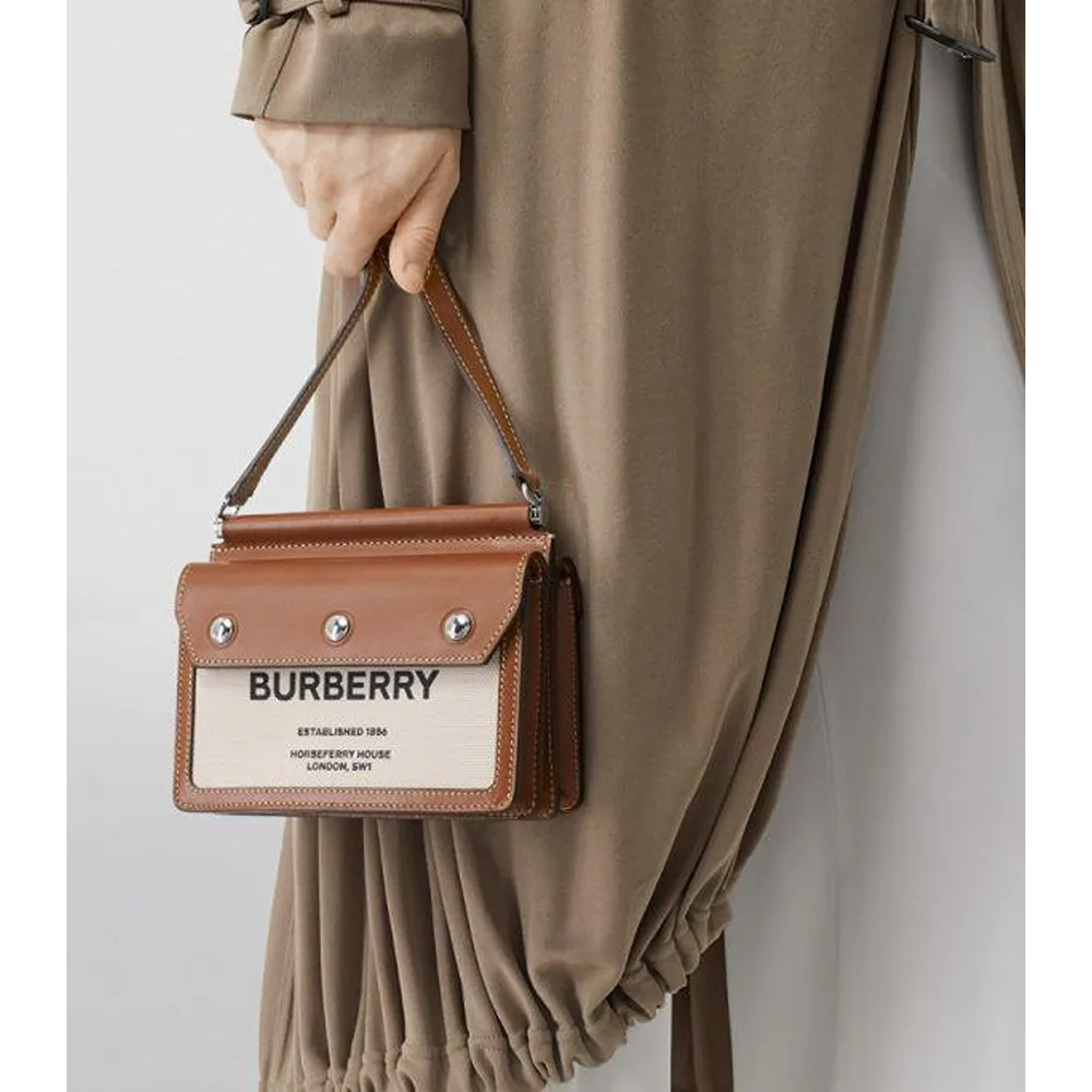 Burberry Handbag For Women (LAB725)