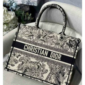 Stylish Christian Dior Handbag For Women (LAB1190)